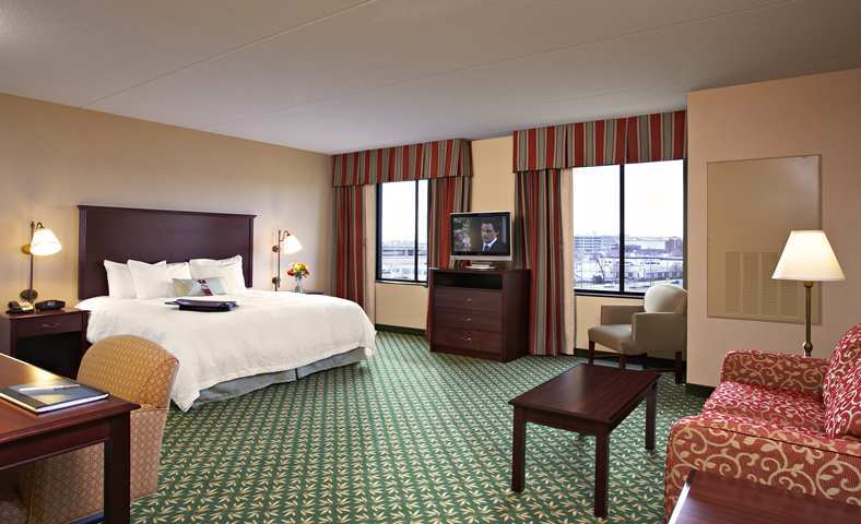 Hampton Inn & Suites Minneapolis St. Paul Airport - Mall Of America Bloomington Room photo